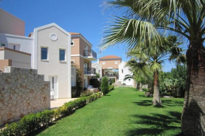 Apartment in Gerani near the Watersports